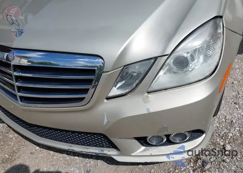 2010 Mercedes-Benz E 350 4Matic z USA, uszkodzony, nr VIN WDDHF8HB4AA148403